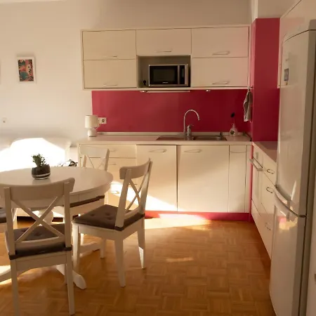 Flat 27 Apartment